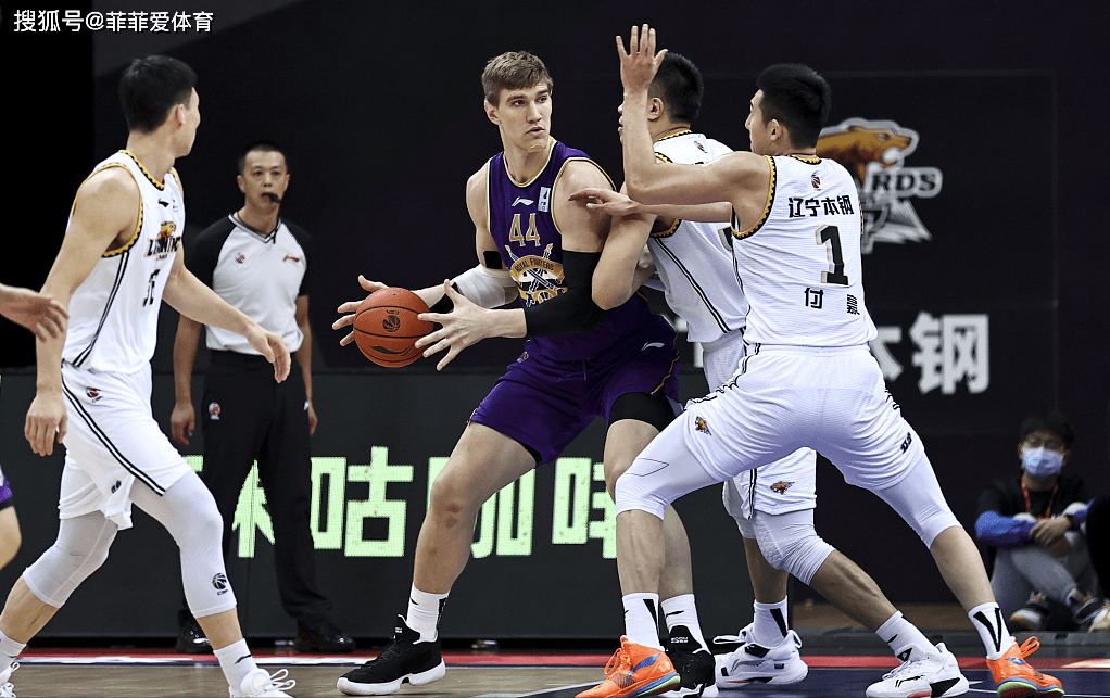 贝博bb包含关键时刻勒沃库森内部沟通——法甲节点到来，球迷炸锅，临场指挥获称赞的词条